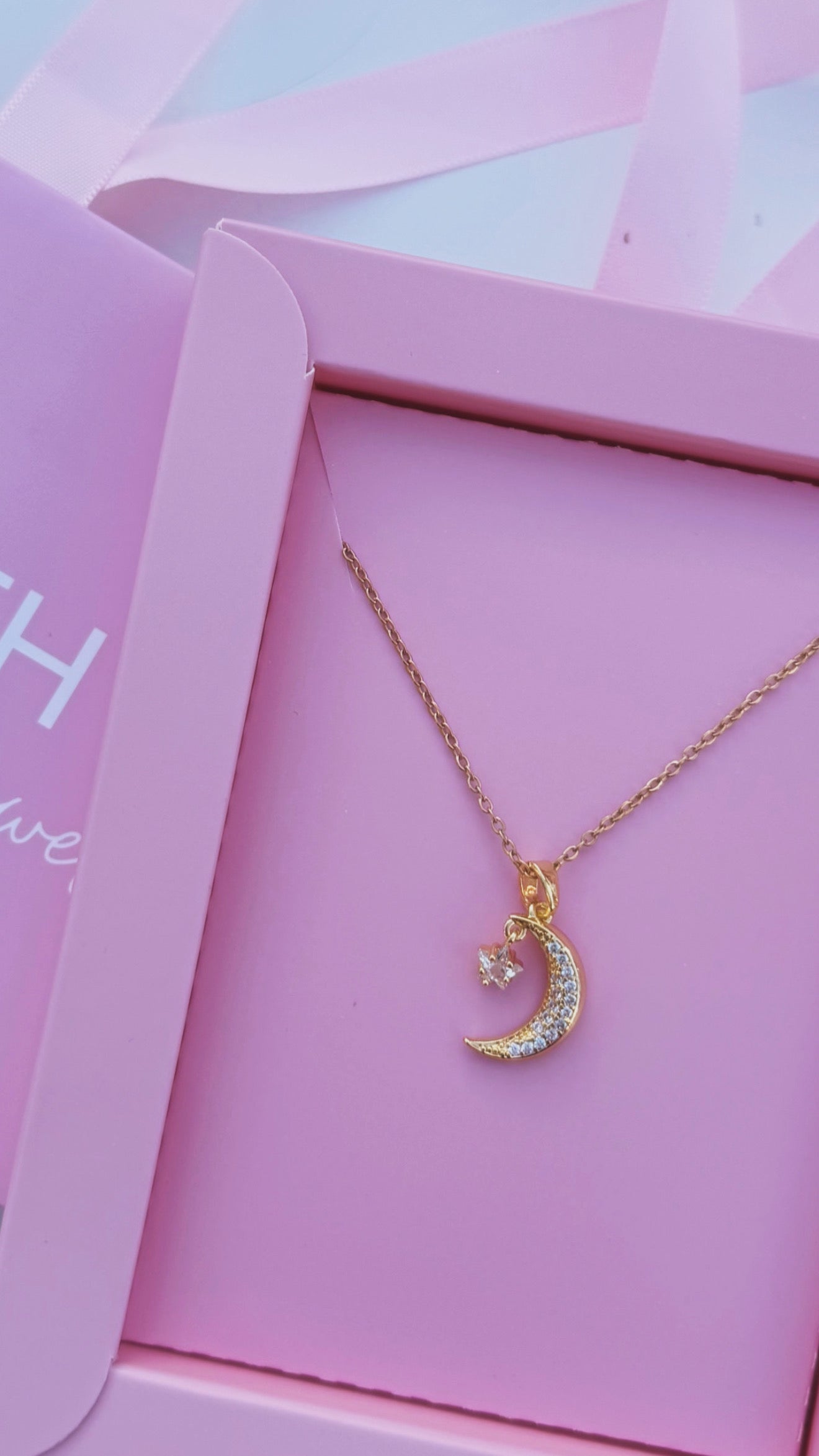 Colar Lua em Zirconias