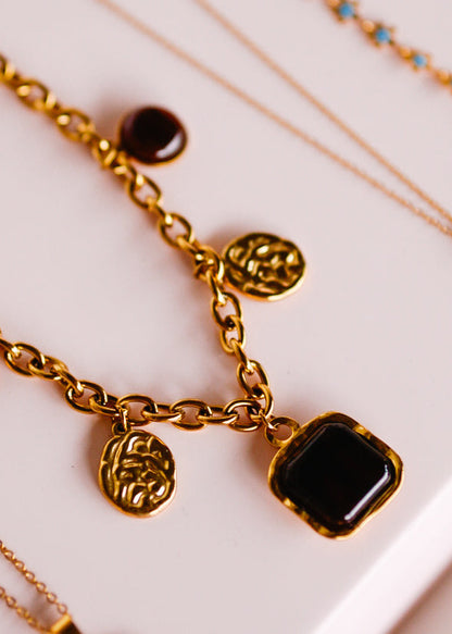 Colar Brown Charm